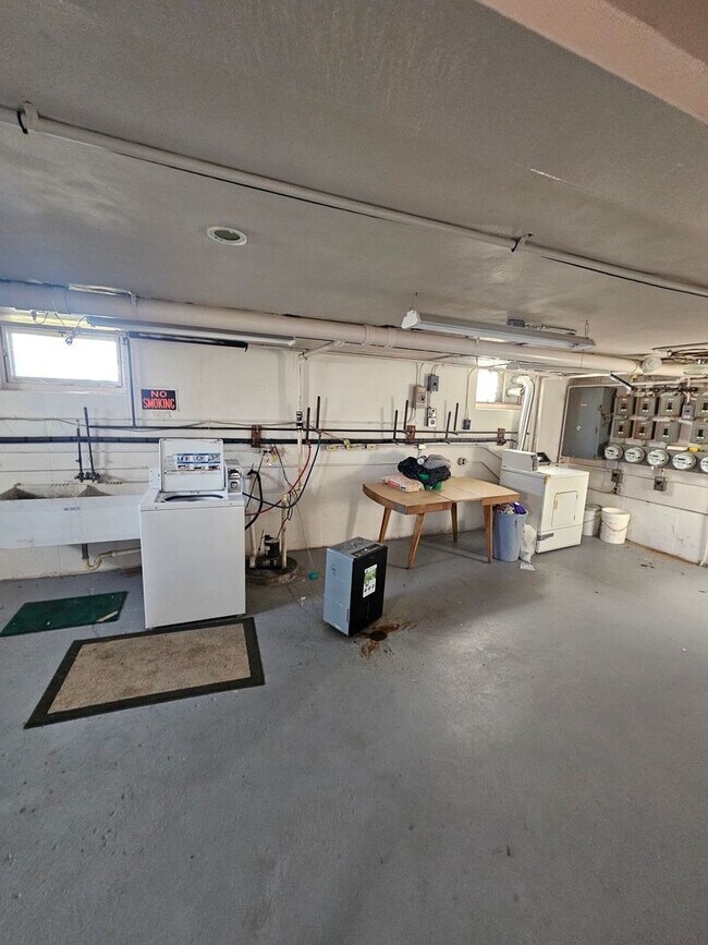 Interior Photo - N87W16564 Appleton Ave.(6 Unit)