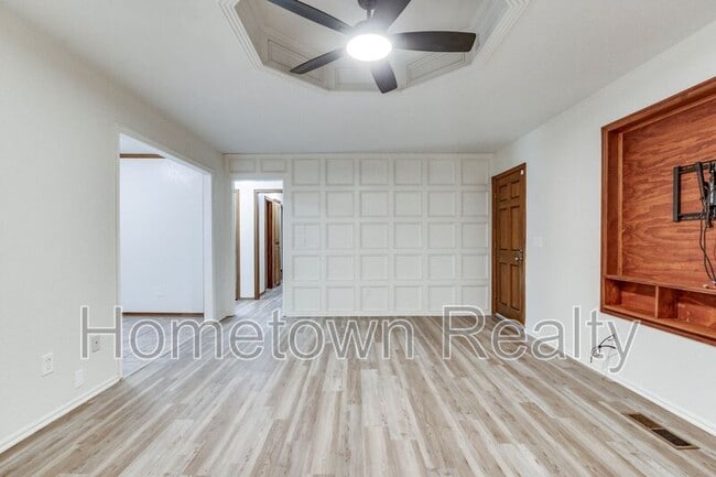 Building Photo - 13308 Marsh Ln