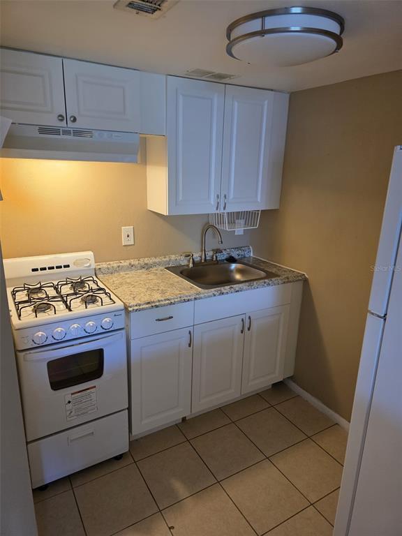 Building Photo - 139 Oyster Bay Cir