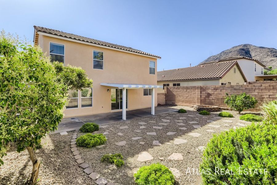 Building Photo - 189 Carlsbad Caverns St