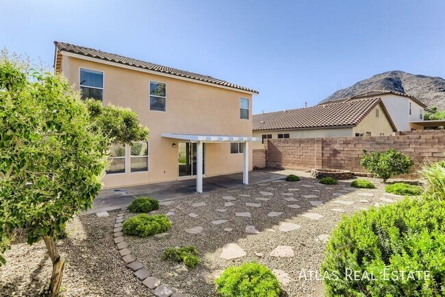 Building Photo - 189 Carlsbad Caverns St