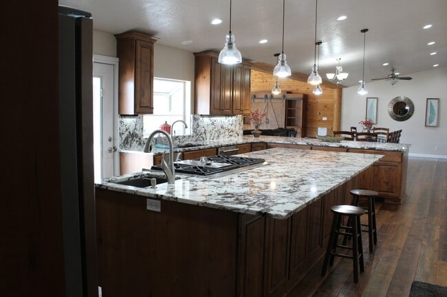 Building Photo - 3572 Wild Mare Way