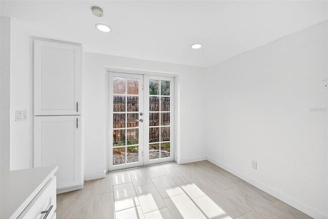 Building Photo - 6801 S Faul St