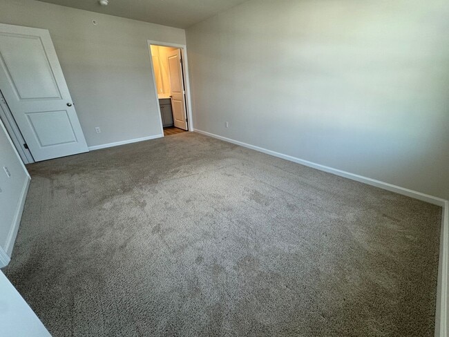 Building Photo - PARKLAND SCHOOLS- NEW CONSTRUCTION 3 BDRM ...