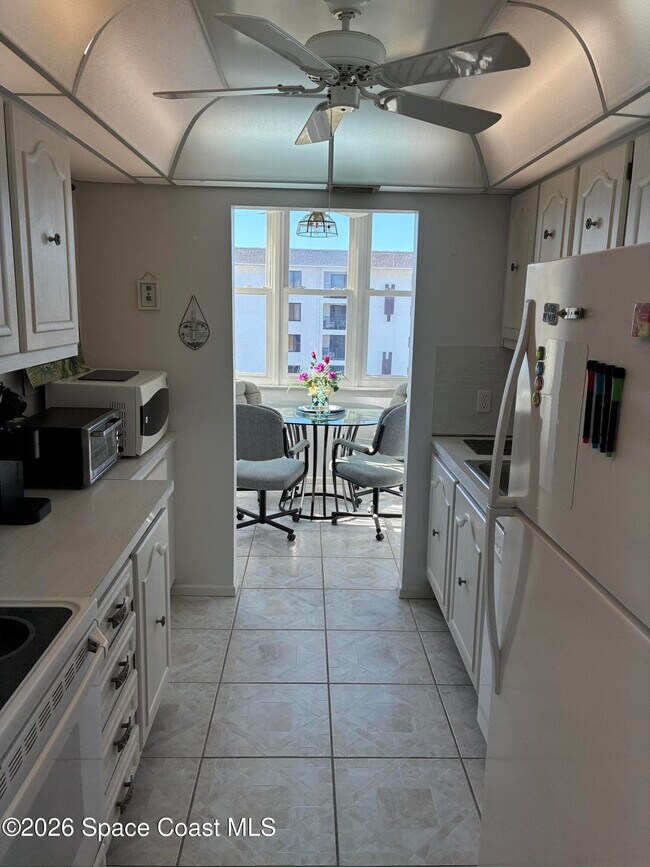 Building Photo - 4700 Ocean Beach Blvd