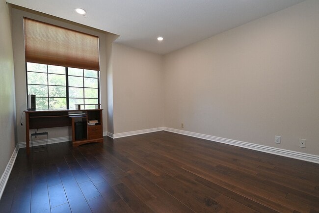 Building Photo - $5,900 - GORGEOUS 4 BEDROOM HOME IN MISSION SAN JOSE NEIGHBORHOOD