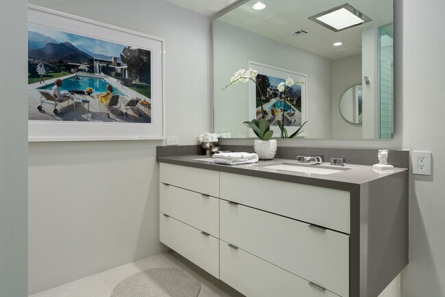 Building Photo - 177 Westlake Dr