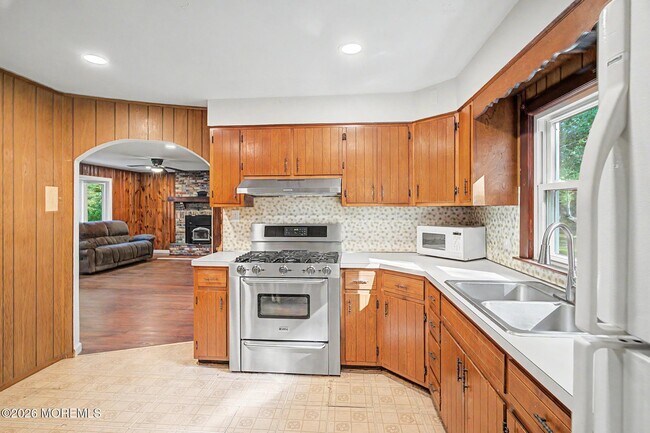Building Photo - 26 Frenchs Ln