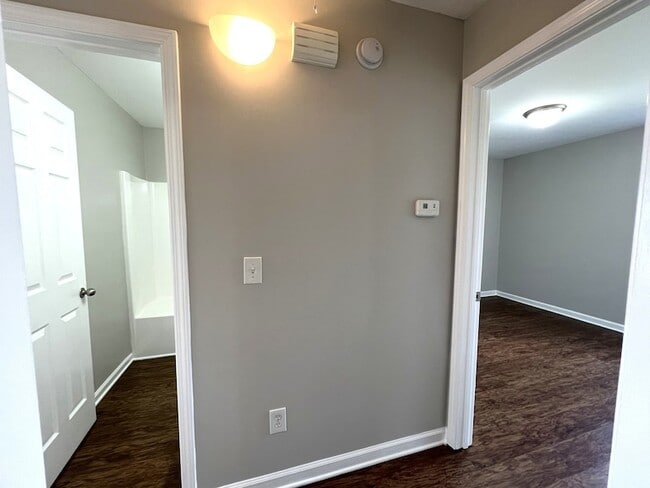 Building Photo - 7008 Riverwalk Blvd