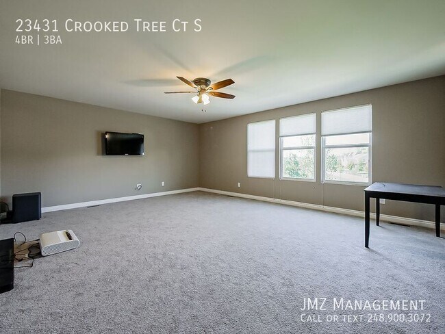 Building Photo - 23431 Crooked Tree Ct S