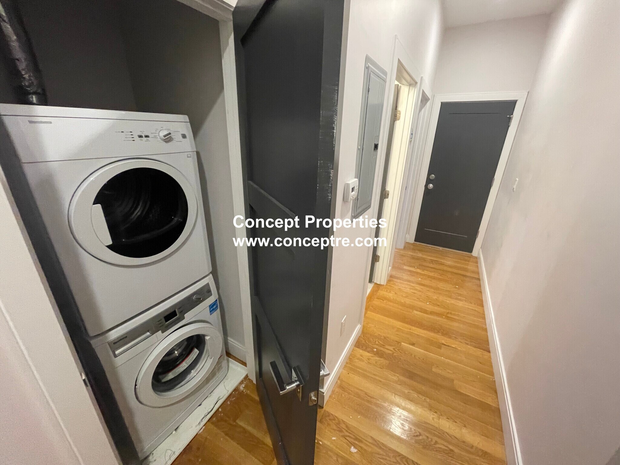 Building Photo - 11 Highland Park Ave