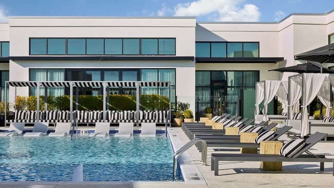 Building Photo - 777 11th St NW