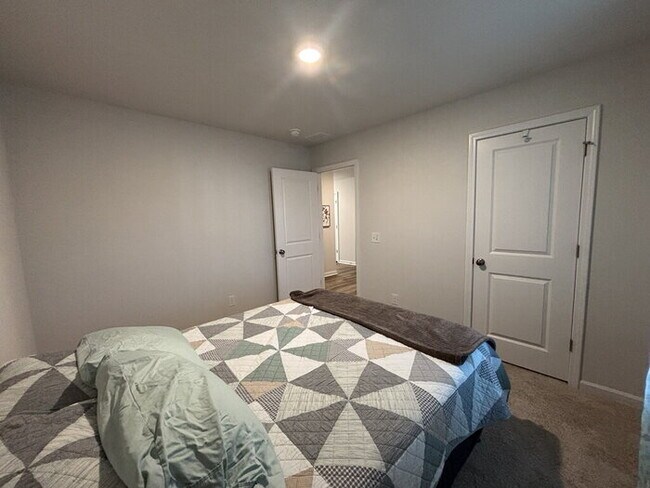 Building Photo - 4131 Rising Tide Dr