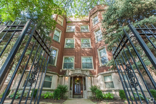 Building Photo - 2468 N Orchard St
