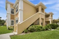 Building Photo - 1020 Villagio Cir