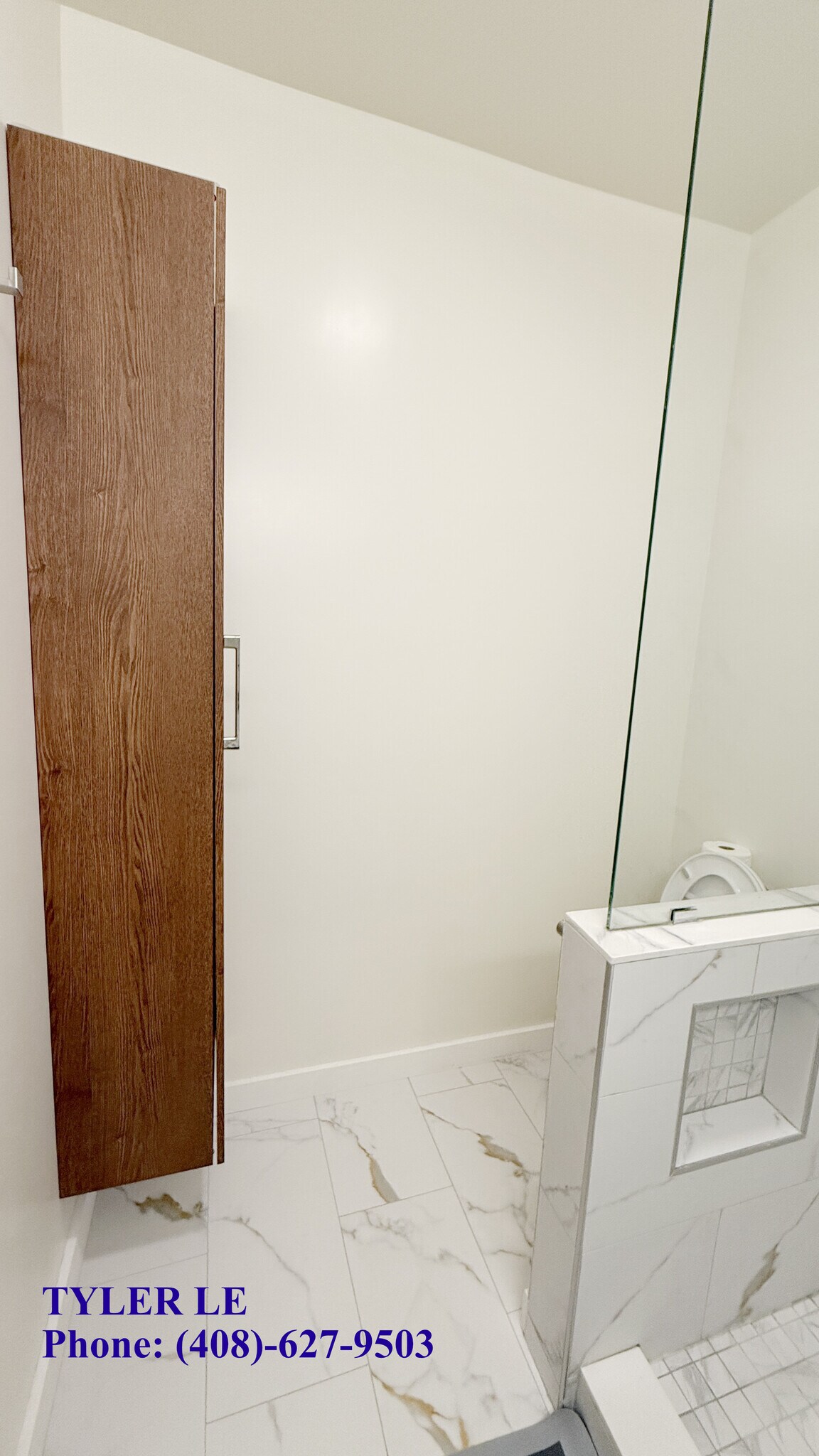 Master Bath - 6115 Fremont St