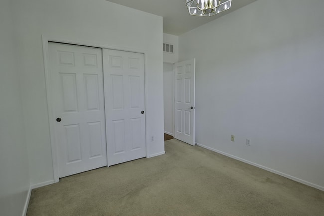 Building Photo - NORTH RANCHO SAHUARITA!!!!!!!!!