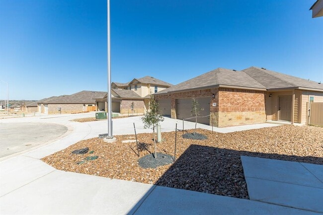 Building Photo - 203 Kaspar Way