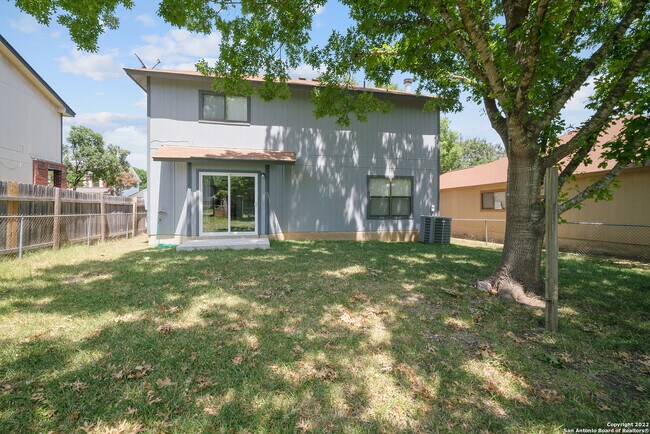 Building Photo - 12811 Hunting Bear