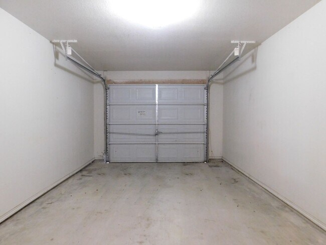 Building Photo - 1712 Ute Trail