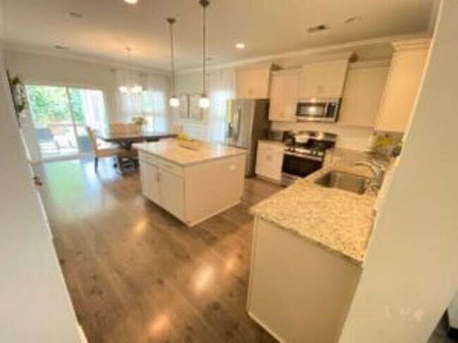 Building Photo - 243 Sallie Gordon Ln