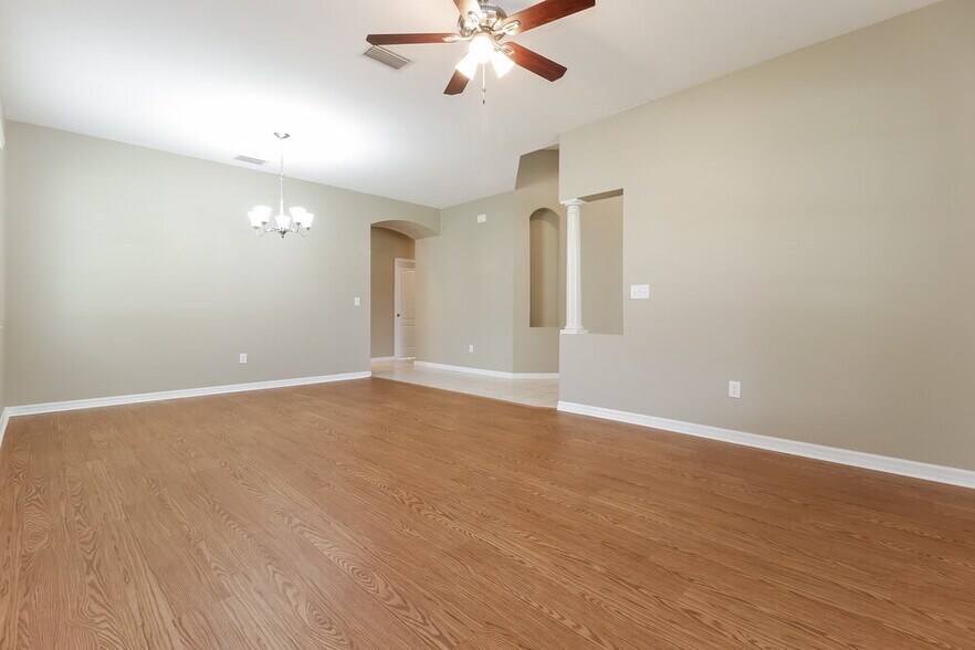 Building Photo - 75 Fairmont Dr