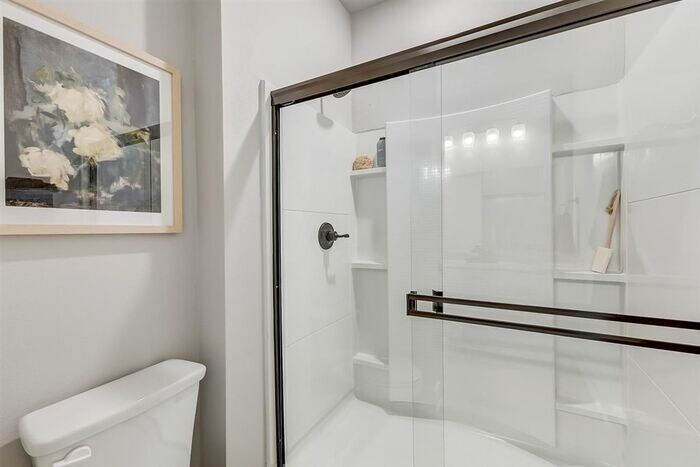 Building Photo - 4609 Tiberius Dr