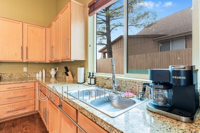 Building Photo - 5333 S Azurite Trail