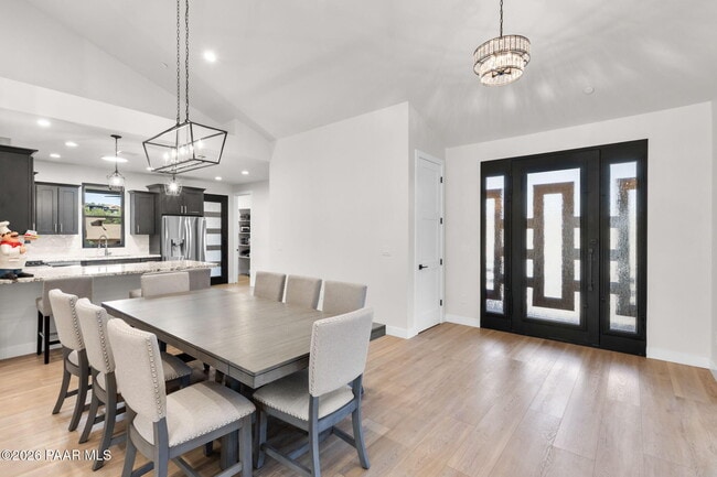 Building Photo - 1020 Sunrise Blvd