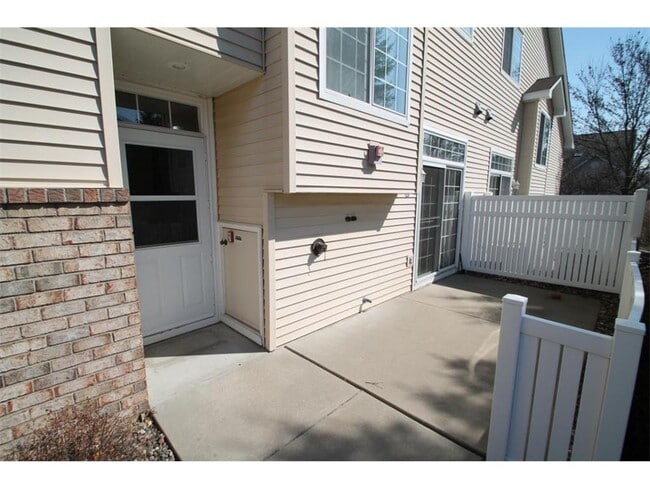 Building Photo - 8458 Kimball Dr