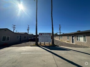 Building Photo - 509 W Inyokern Rd