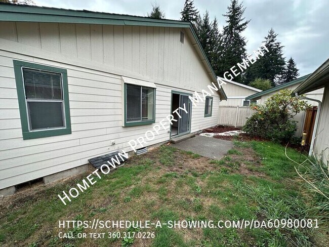 Building Photo - 1540 Diamond Rd SE