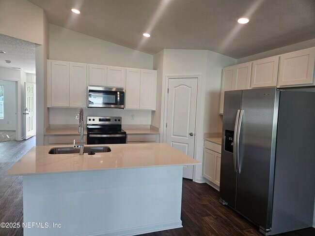 Building Photo - 59 Wellhaven Ln