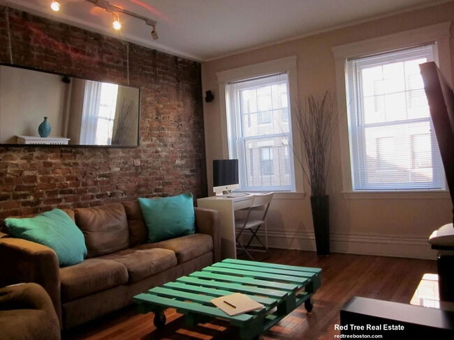 Primary Photo - 31 Queensberry St