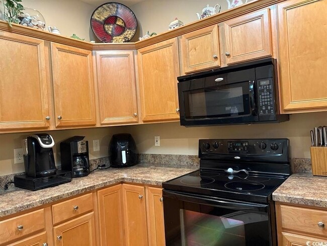 Building Photo - 991 Wrigley Dr