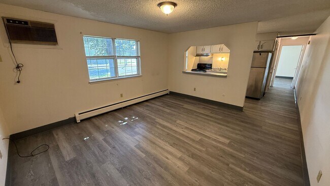 Interior Photo - 1 Green Street