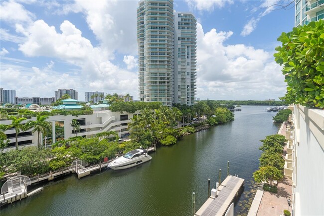 Building Photo - 200 Sunny Isles Blvd