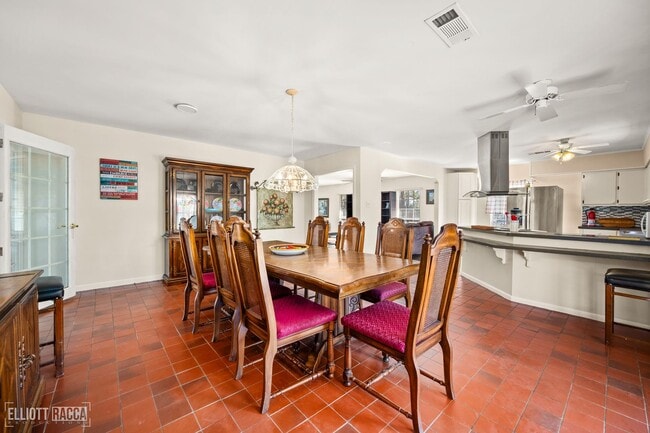 Building Photo - 139 Nantachie Dam