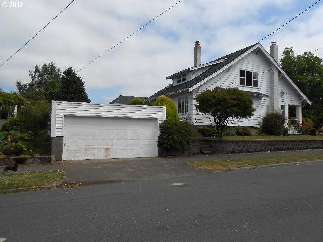 Building Photo - 3705 N Longview Ave