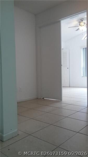 Building Photo - 1095 Coral Club Dr
