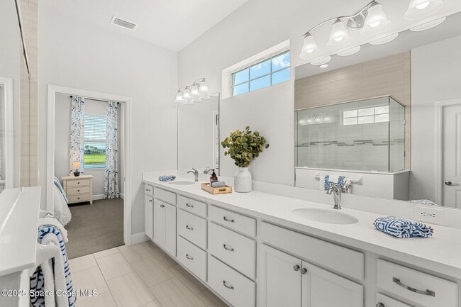 Building Photo - 7969 Cache Crk Ln