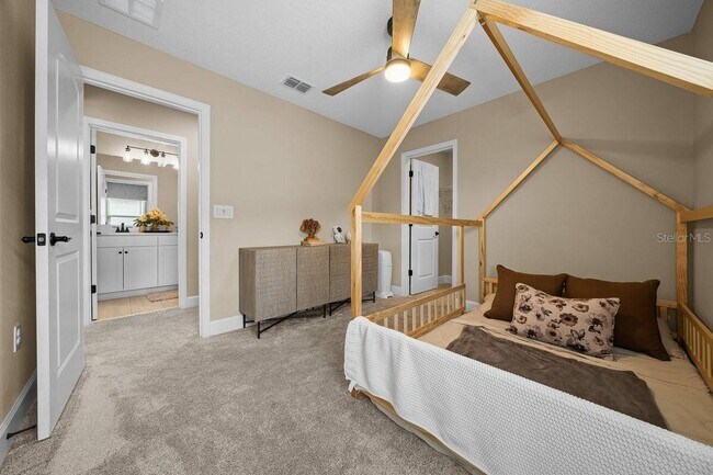 Building Photo - 3916 Southern Vis Lp