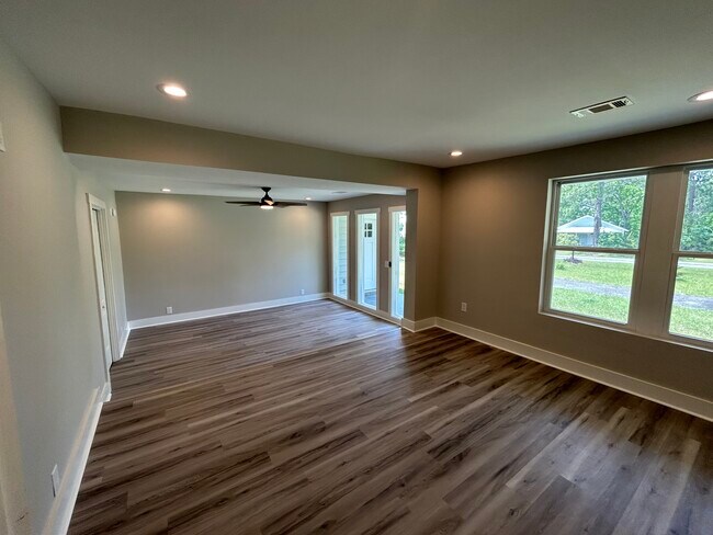 Building Photo - 57 Vanceville County Line Rd