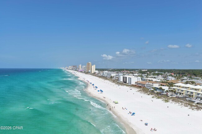 Building Photo - 3904 Ocean View Dr