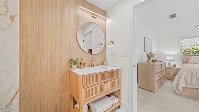 Building Photo - 27585 Imperial Shores Blvd