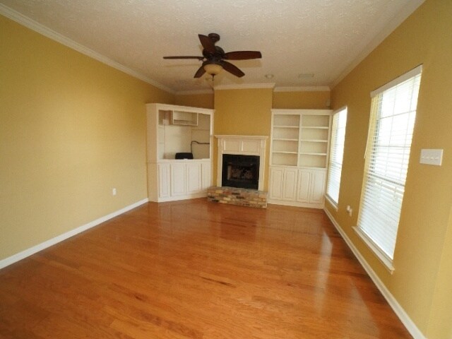 Building Photo - 1570 Heartwood Dr