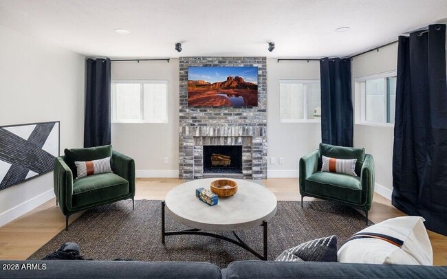 Building Photo - 6174 E Janice Wy