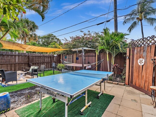 Building Photo - 436 38th St