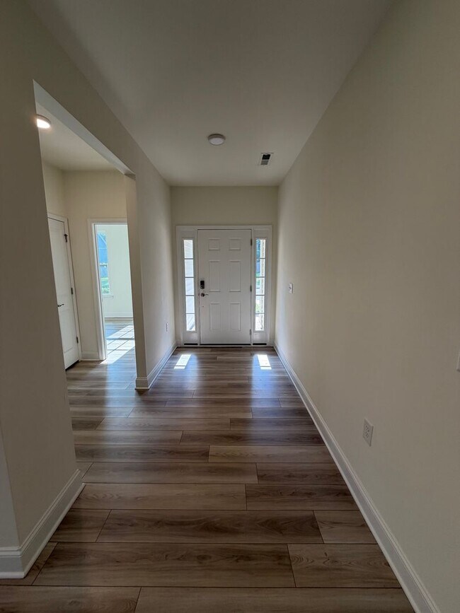 Building Photo - Mebane / Orange County