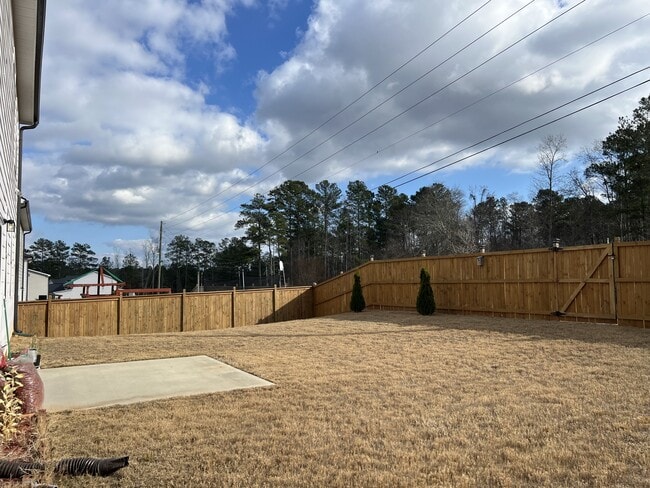 Building Photo - 218 Lookout Dr